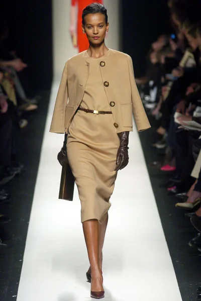 Look 7